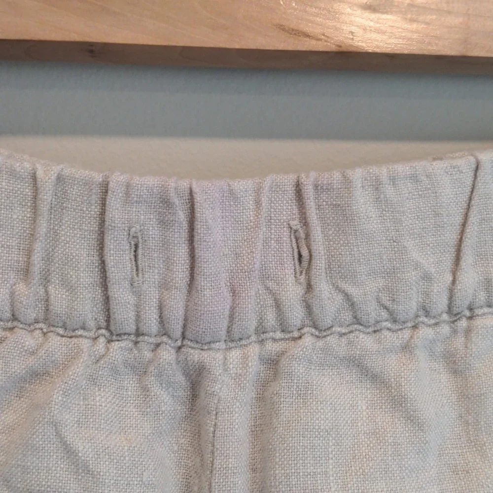 Talbots 100% Linen Shorts - Picture 3 of 6